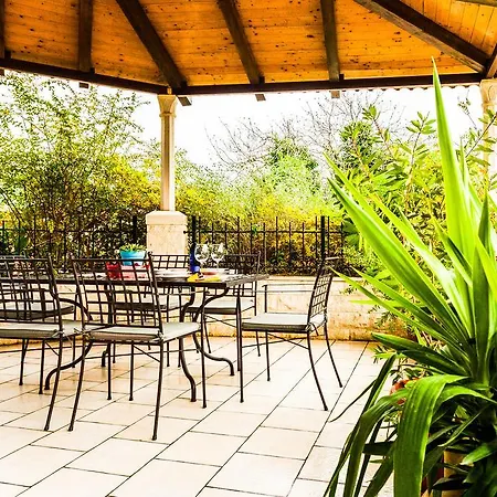 Pindo Hébergement de vacances Ston