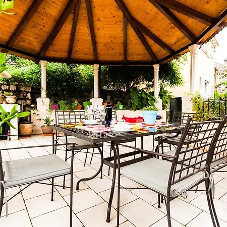 Pindo Hébergement de vacances