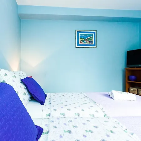 Pindo * Stone Harbor